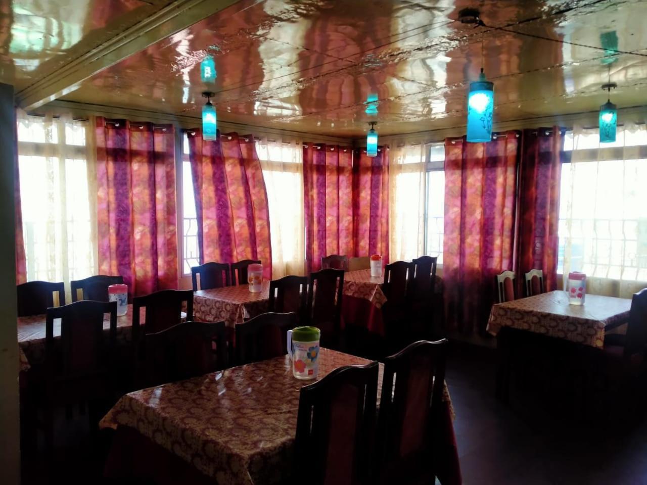 Hotel View Point Gangtok Exterior photo